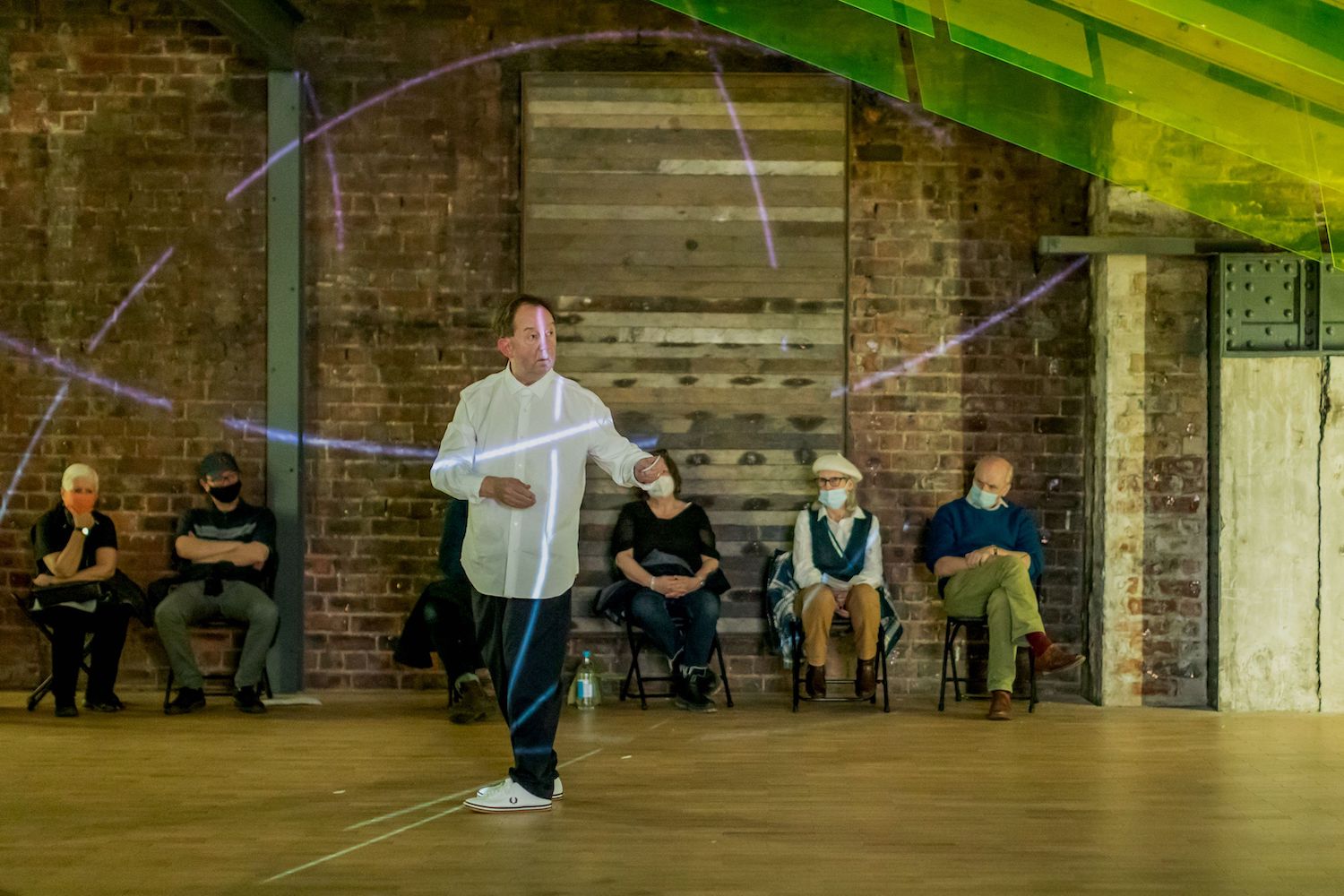 David Ward – Walking / Pausing / In Gathering Light (The Orchard Suite), Fruitmarket Gallery, Edinburgh, 26 March 2022. Photo: Chris Scott David Ward – Walking / Pausing / In Gathering Light (The Orchard Suite), Fruitmarket Gallery, Edinburgh, 26 March 2022. Photo: Chris Scott