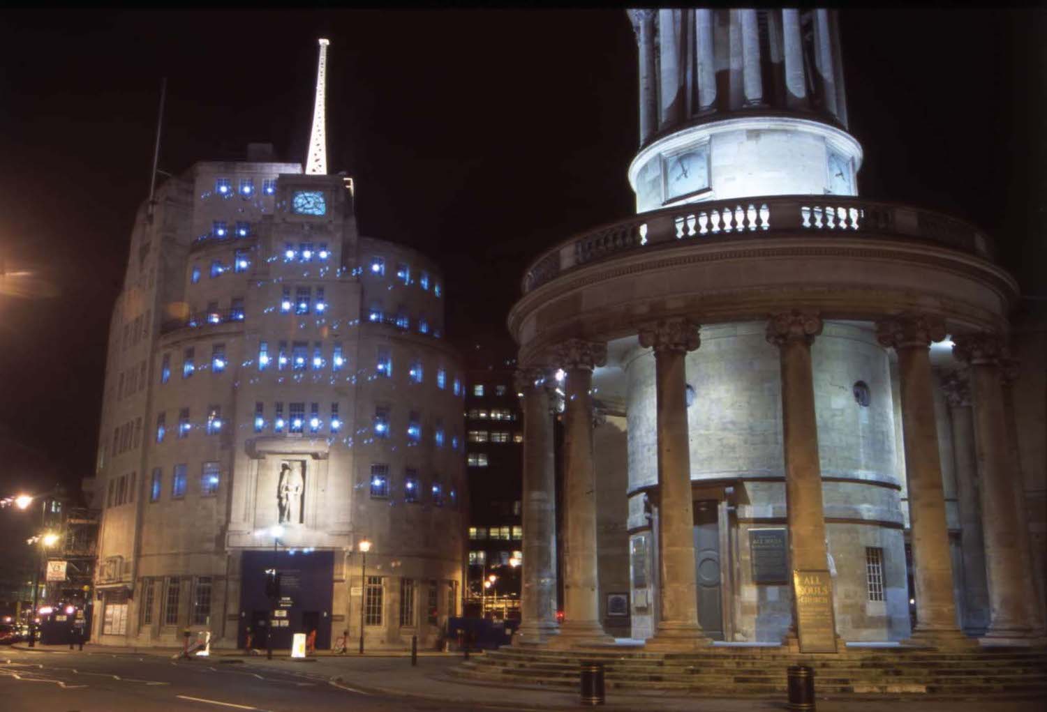 David Ward – Night Light 2002-2003, BBC Broadcasting House, London David Ward – Night Light 2002-2003, BBC Broadcasting House, London. Photo: Rob Dorling