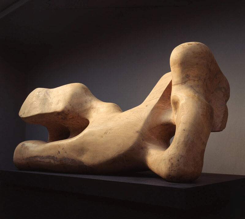 Henry Moore Reclining Figure, 1959 – 64, Elmwood, 114.5 x 261.5 x 91 cm The Henry Moore Foundation, gift of Irina Moore, 1977 Henry Moore Reclining Figure, 1959 – 64, Elmwood, 114.5 x 261.5 x 91 cm The Henry Moore Foundation, gift of Irina Moore, 1977
