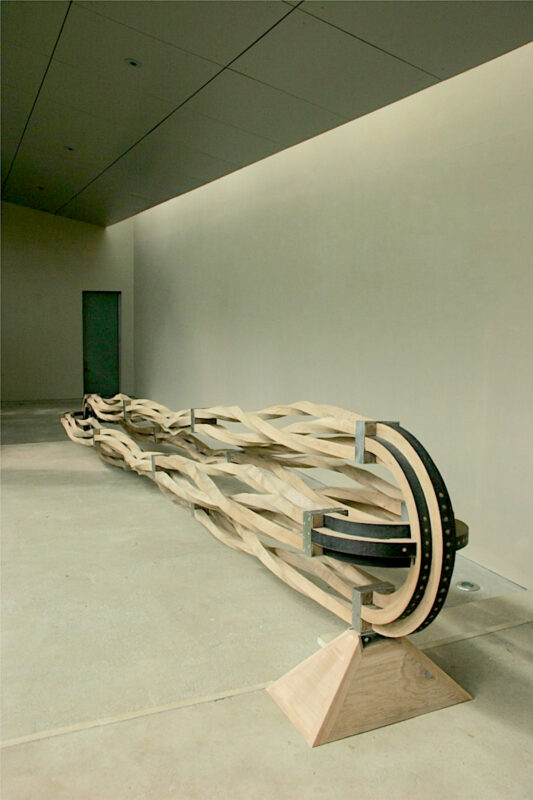 Richard Deacon Orinoco, 2007, Oak and stainless steel, 137 x 689 x 88 cm Collection David Roberts Art Foundation. Photo courtesy New Art Centre Richard Deacon Orinoco, 2007, Oak and stainless steel, 137 x 689 x 88 cm Collection David Roberts Art Foundation. Photo courtesy New Art Centre
